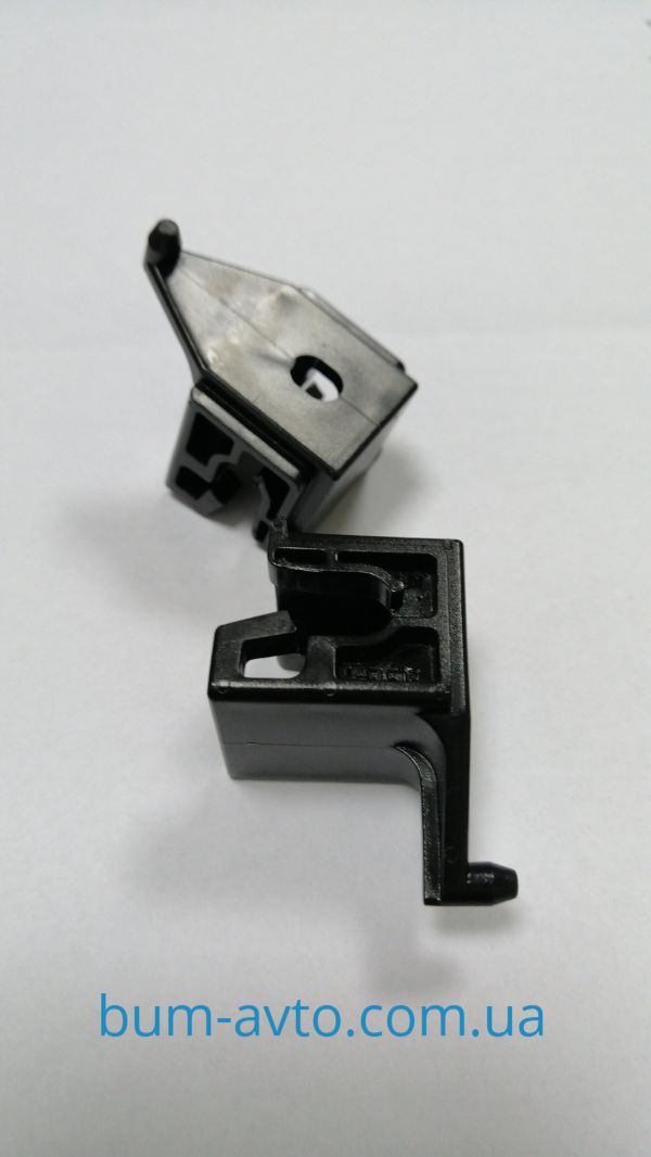 Клипса крепления передней фары MOBIS 9219135000